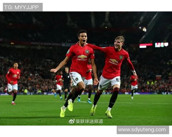 曼联背后的故事：从少年到巨星之路